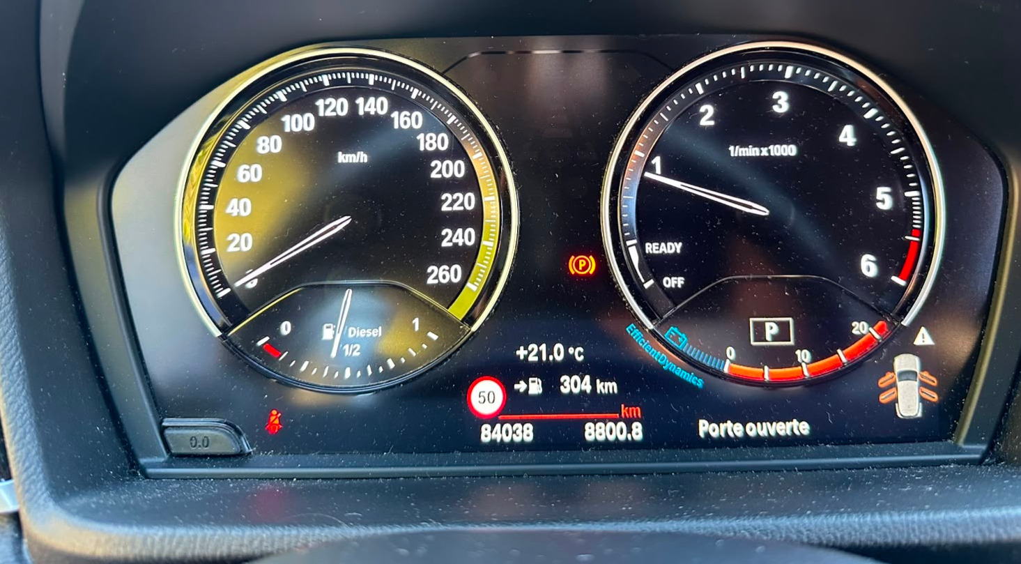 BMW 20d xDrive M Sport Steptronic-image-5