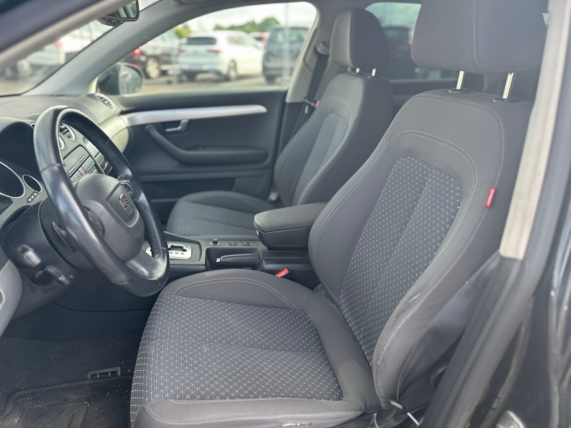 SEAT Exeo ST 2.0 TSI Style multitronic-image-10