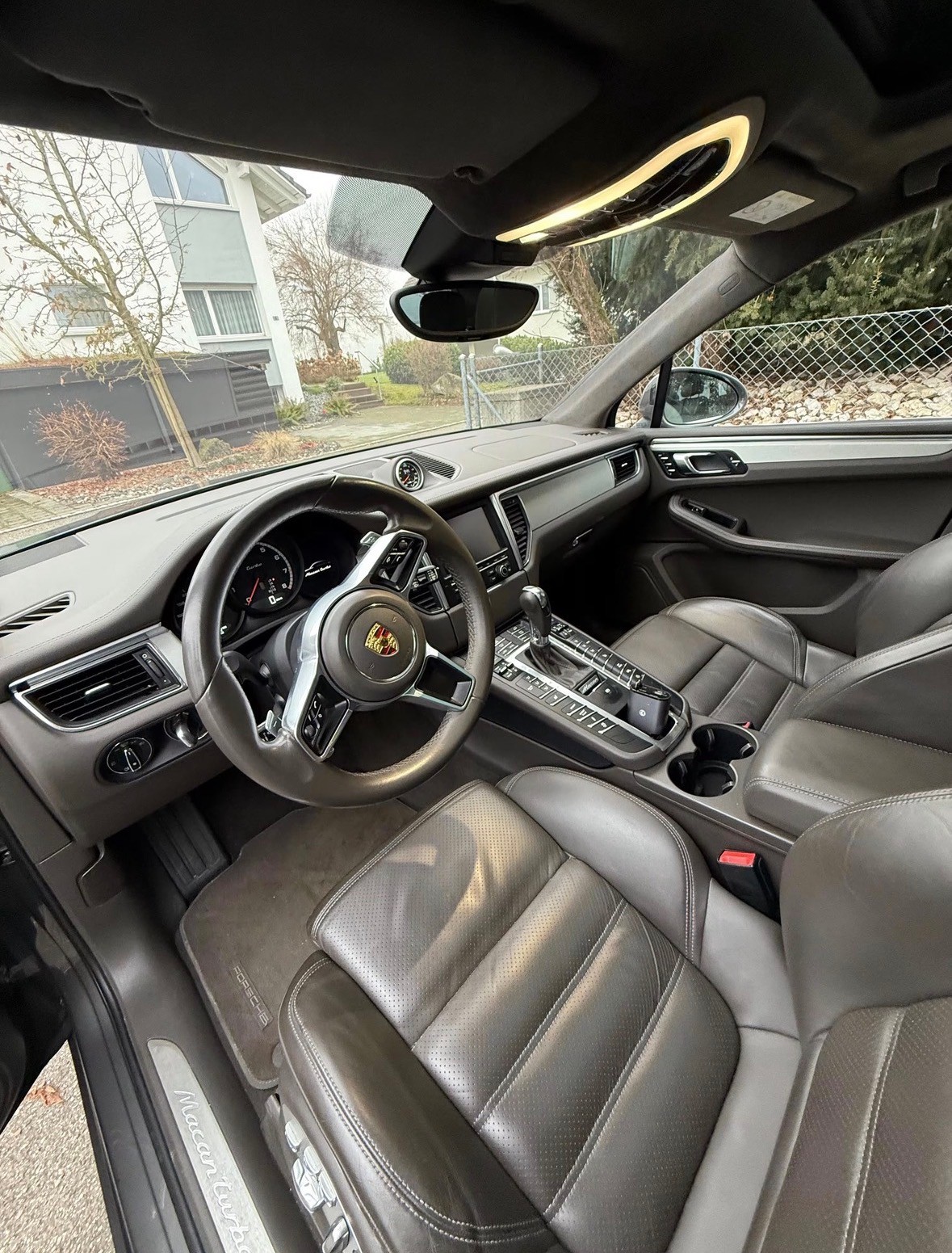 PORSCHE 3.6 V6 Turbo-image-3