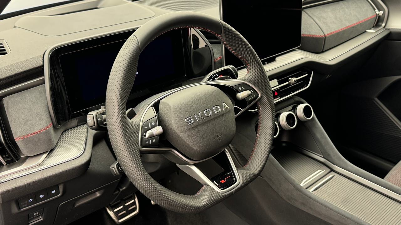 SKODA Kodiaq 2.0 TSI RS 4x4-image-6