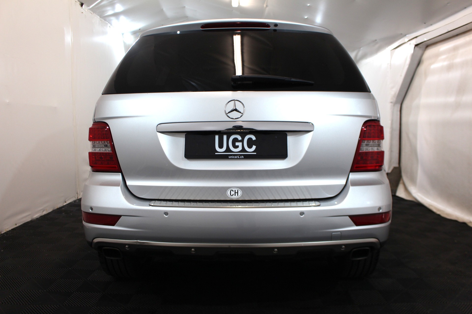 MERCEDES-BENZ ML 300 CDI BlueEF-image-4