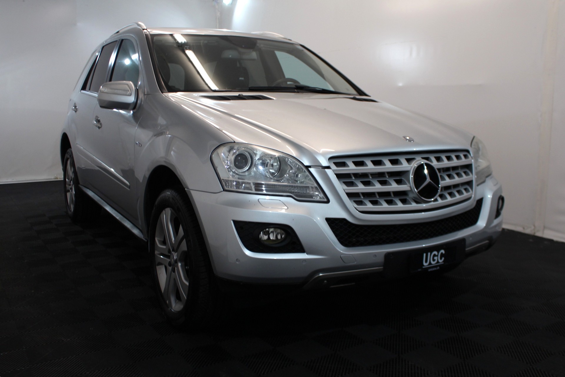 MERCEDES-BENZ ML 300 CDI BlueEF-image-0