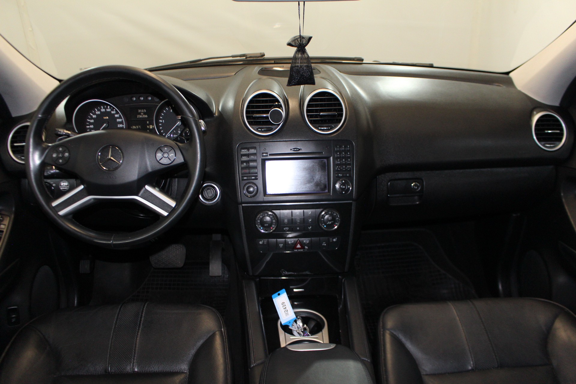 MERCEDES-BENZ ML 300 CDI BlueEF-image-12