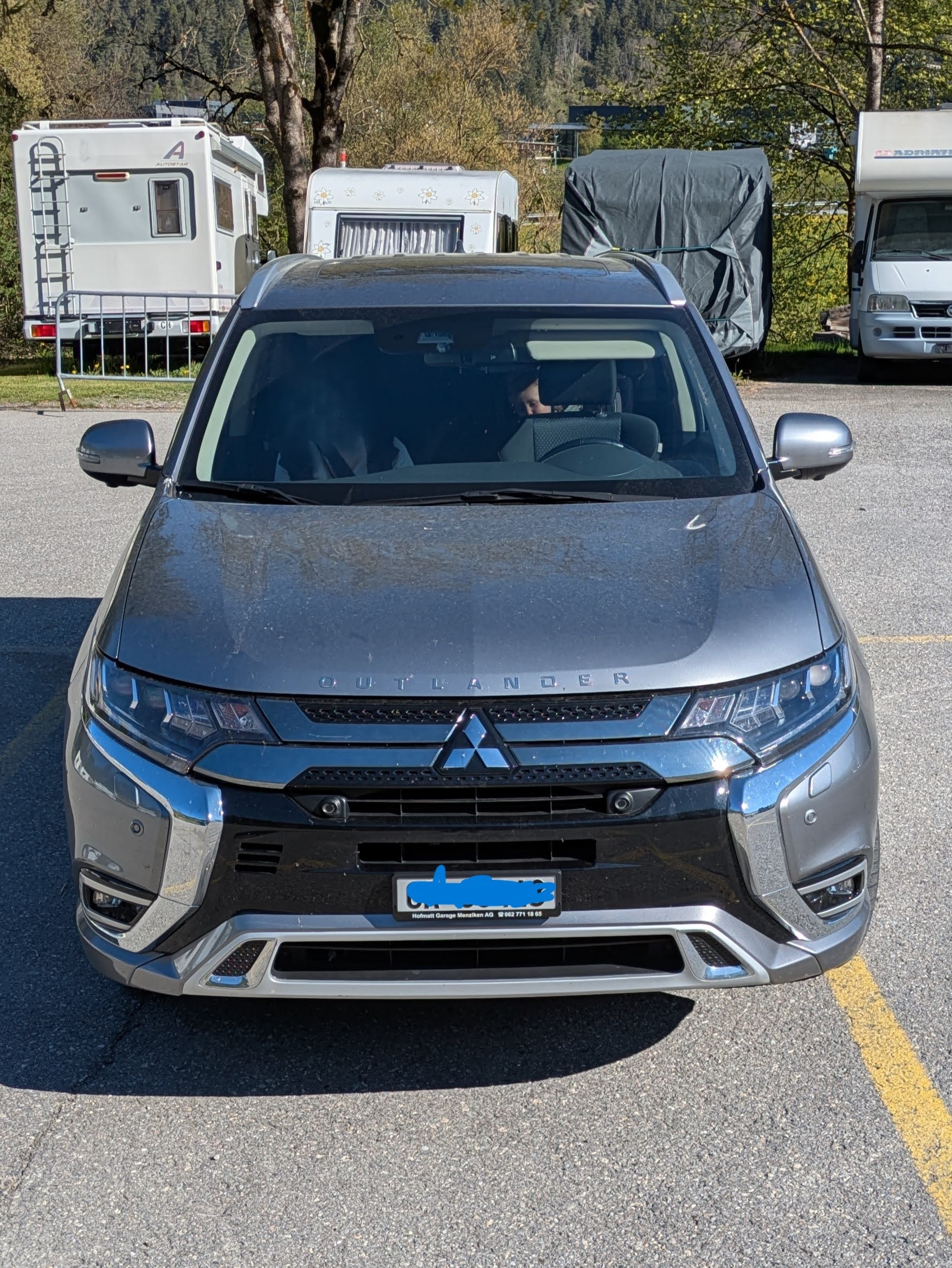 MITSUBISHI 2.4 PHEV Style-image-1