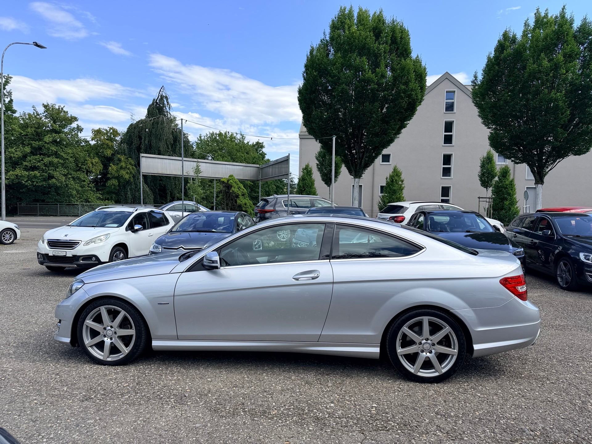 MERCEDES-BENZ C 180 Coupé MyStar 7G-Tronic AMG Line-image-1