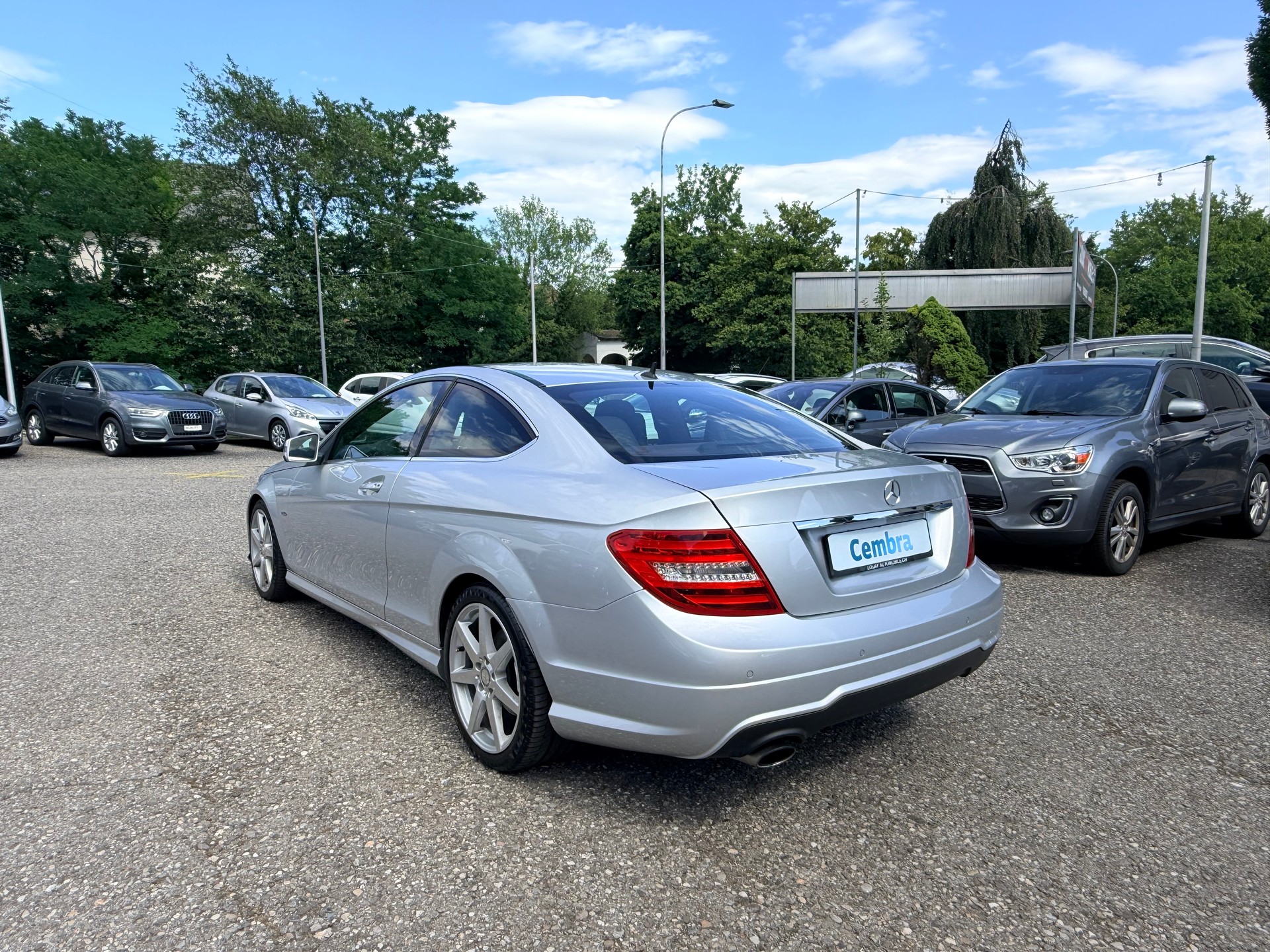 MERCEDES-BENZ C 180 Coupé MyStar 7G-Tronic AMG Line-image-4