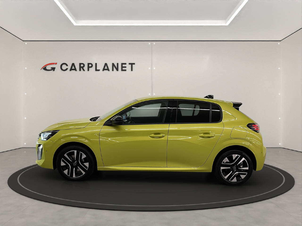 PEUGEOT 208 1.2 Hybrid Allure-image-1