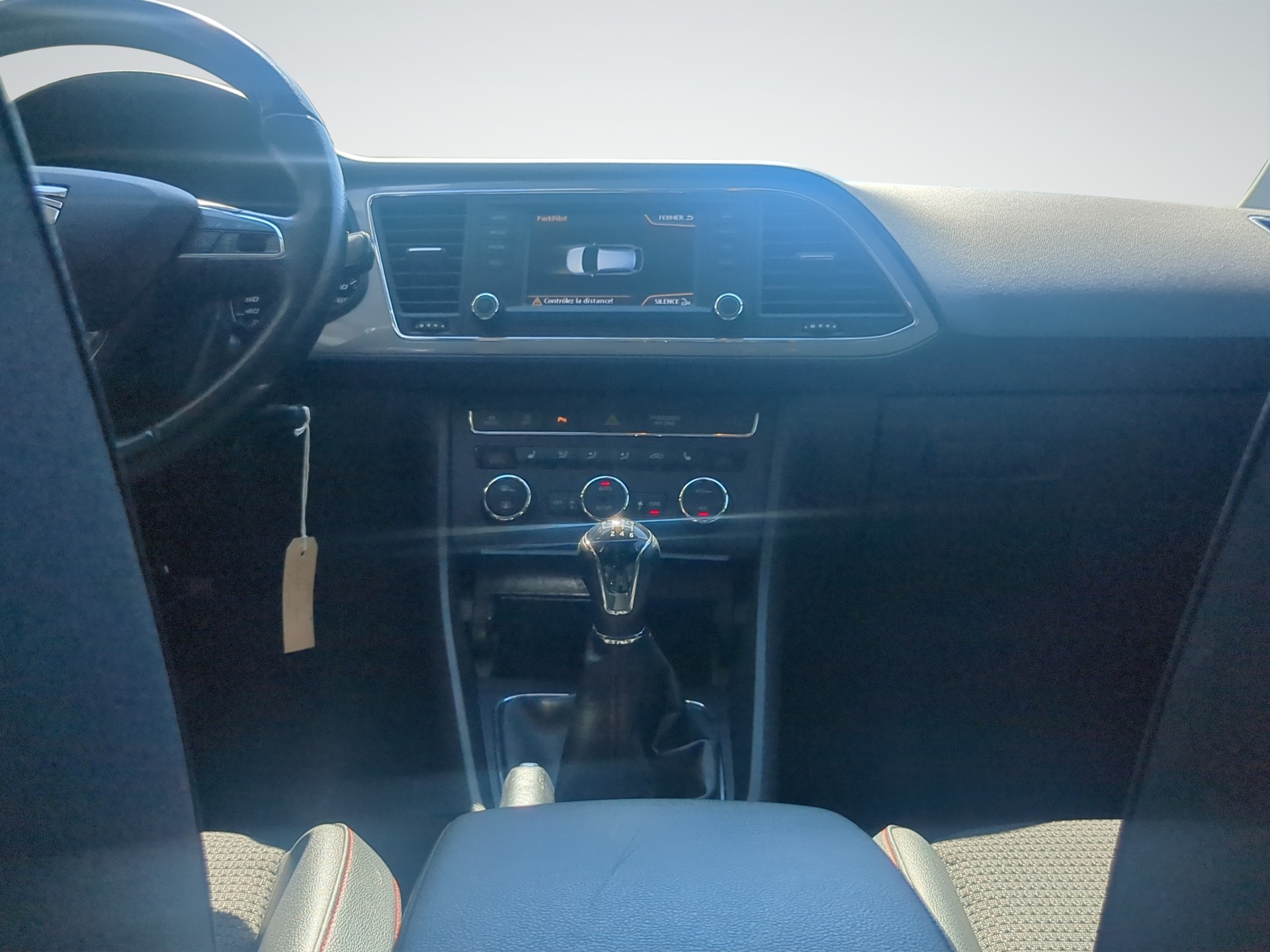 SEAT Leon ST 2.0 TDI FR Line-image-10