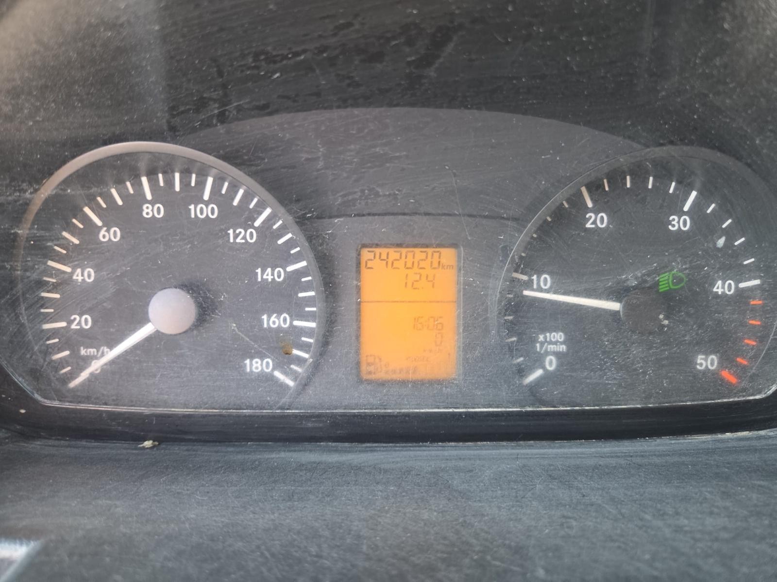 MERCEDES-BENZ Sprinter 515 CDI Standard-image-7