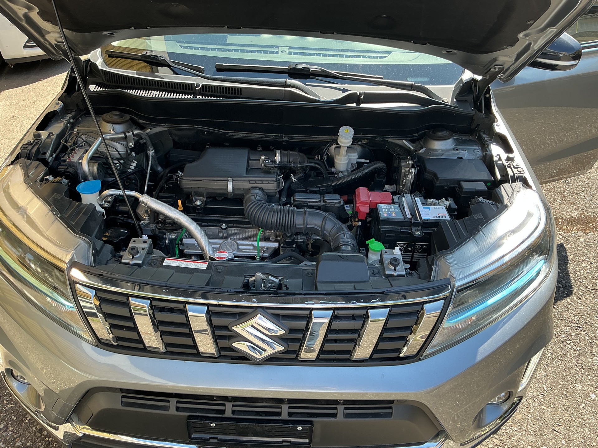 SUZUKI Vitara 1.5 Hybrid Edition 35 Top 4x4 AGS-image-14