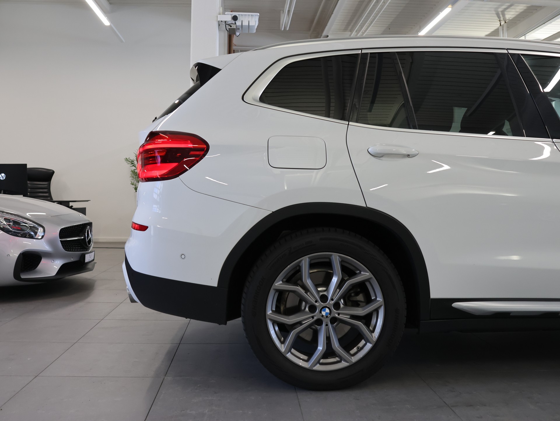 BMW X3 xDrive 48V 20d xLine Steptronic *Sitzheizung* *Rückfahrkamera*-image-13