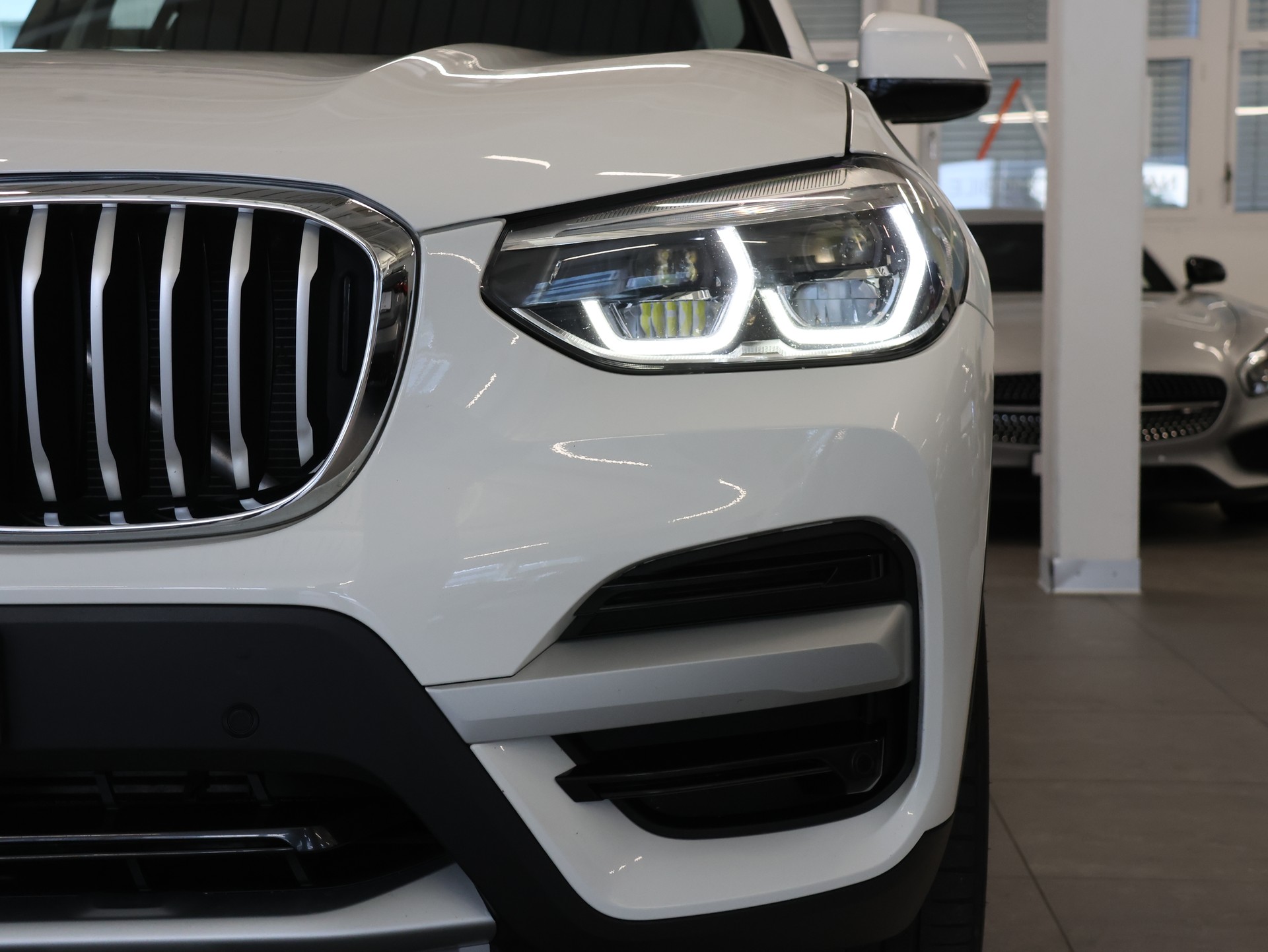 BMW X3 xDrive 48V 20d xLine Steptronic *Sitzheizung* *Rückfahrkamera*-image-8