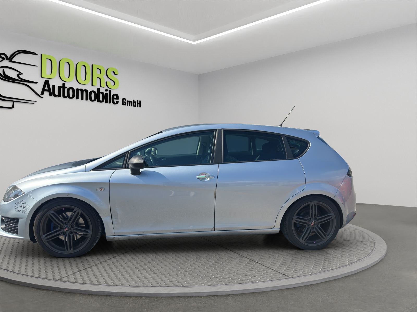 SEAT Leon 2.0 TSI FR DSG-image-7