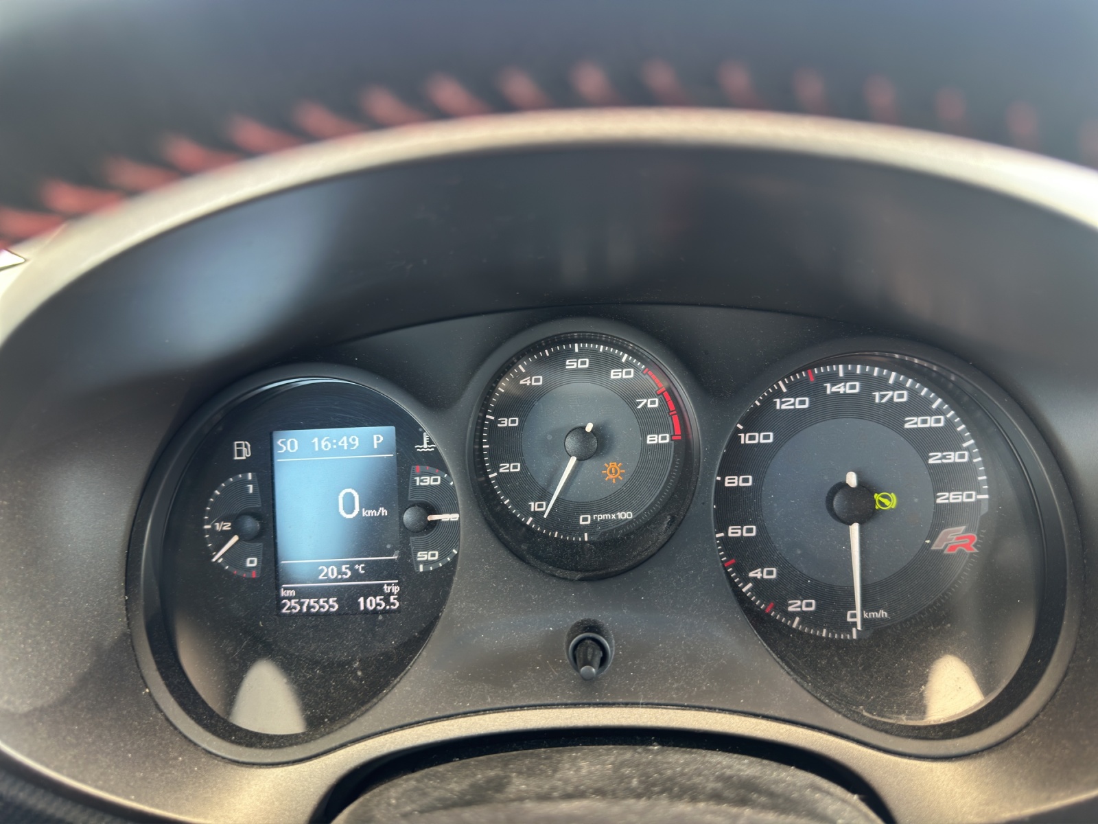 SEAT Leon 2.0 TSI FR DSG-image-20