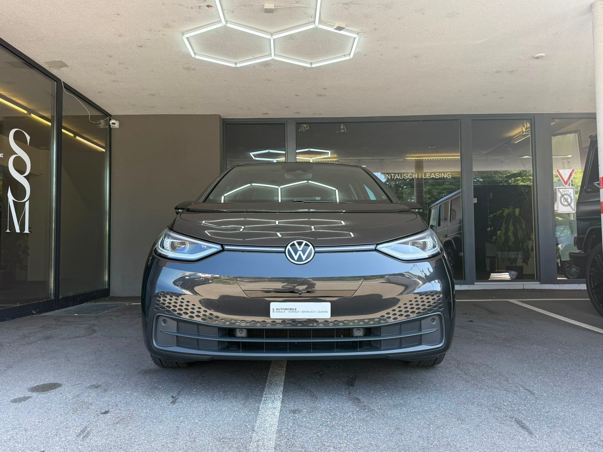 VW ID.3 Pro Performance *Massagesitze* *Pano Dach* *Werksgarantie* 58 kWh Life Plus Zoll-image-1