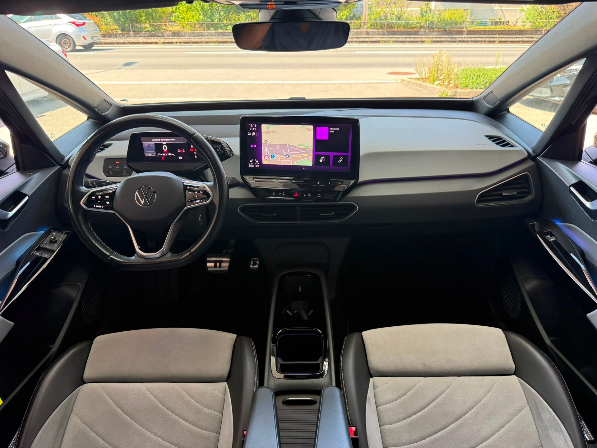 VW ID.3 Pro Performance *Massagesitze* *Pano Dach* *Werksgarantie* 58 kWh Life Plus Zoll-image-19