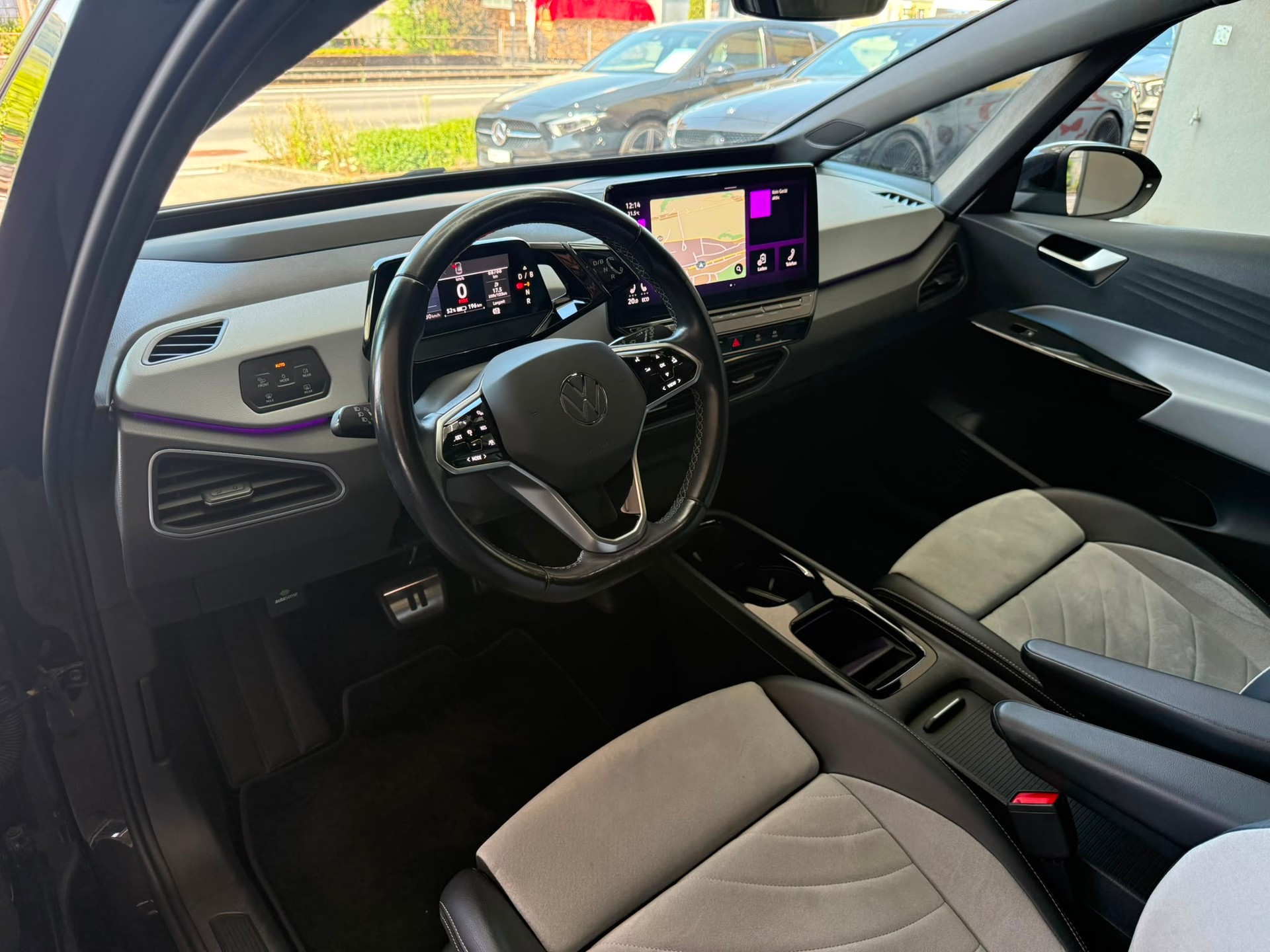 VW ID.3 Pro Performance *Massagesitze* *Pano Dach* *Werksgarantie* 58 kWh Life Plus Zoll-image-8