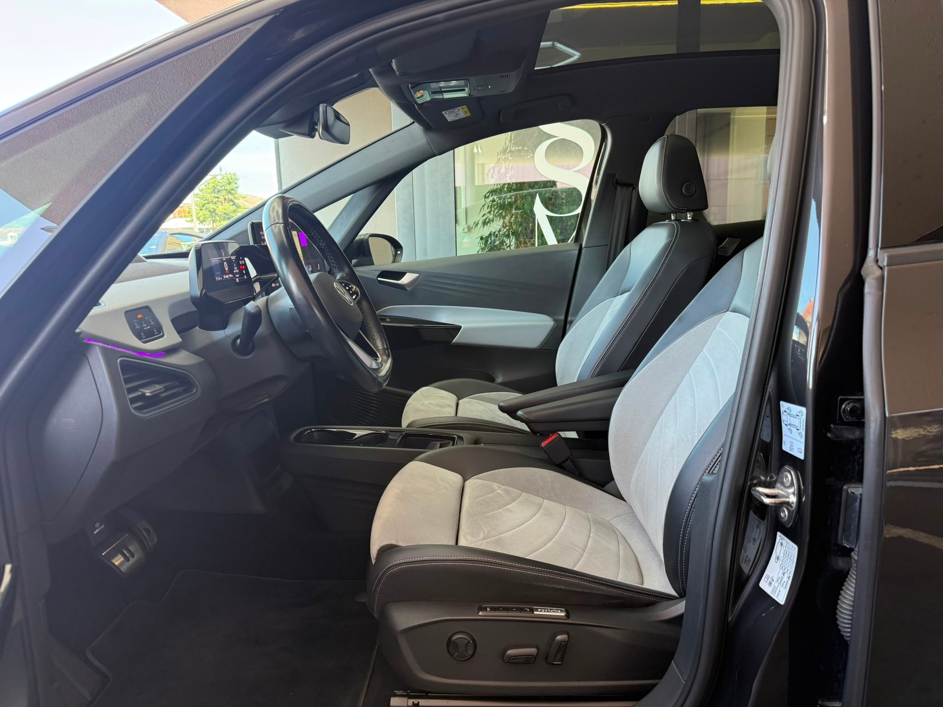 VW ID.3 Pro Performance *Massagesitze* *Pano Dach* *Werksgarantie* 58 kWh Life Plus Zoll-image-9