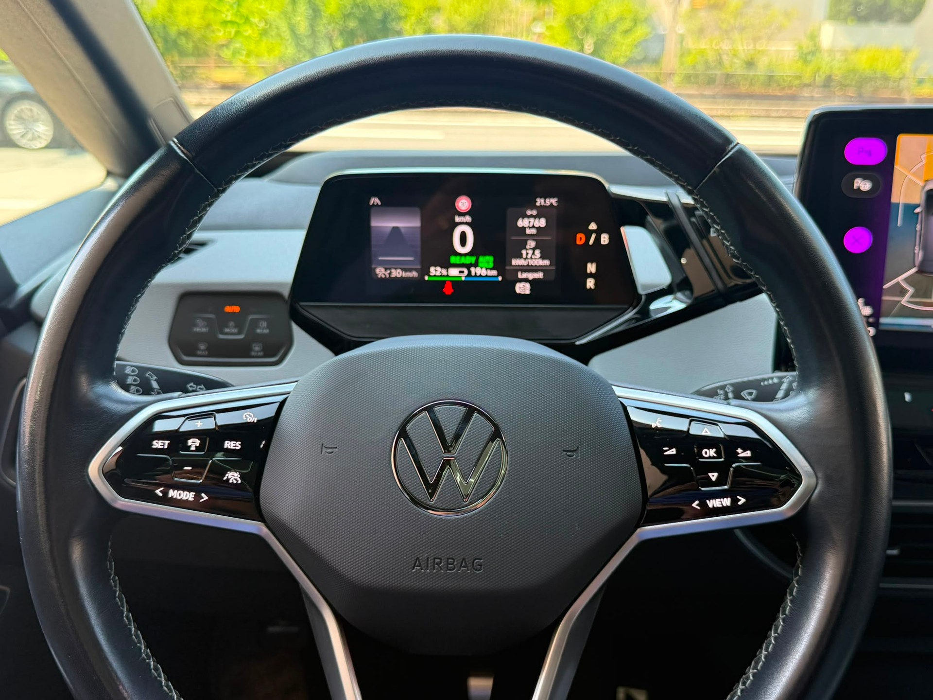 VW ID.3 Pro Performance *Massagesitze* *Pano Dach* *Werksgarantie* 58 kWh Life Plus Zoll-image-24