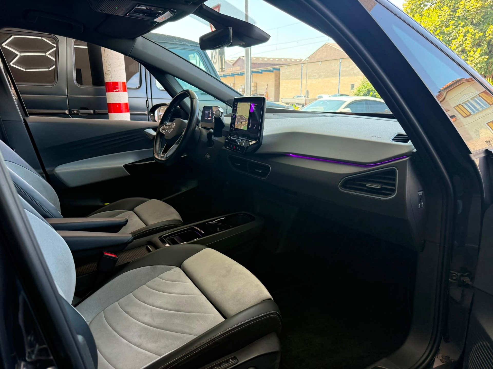 VW ID.3 Pro Performance *Massagesitze* *Pano Dach* *Werksgarantie* 58 kWh Life Plus Zoll-image-15