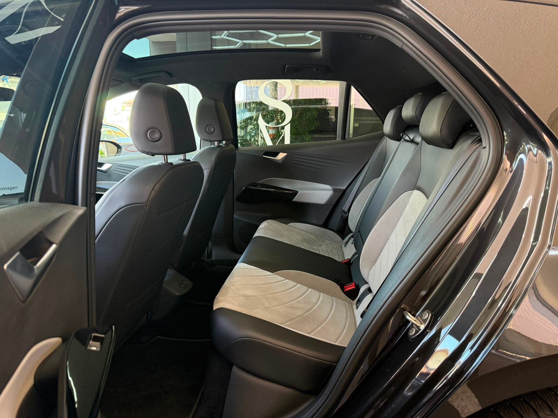 VW ID.3 Pro Performance *Massagesitze* *Pano Dach* *Werksgarantie* 58 kWh Life Plus Zoll-image-14