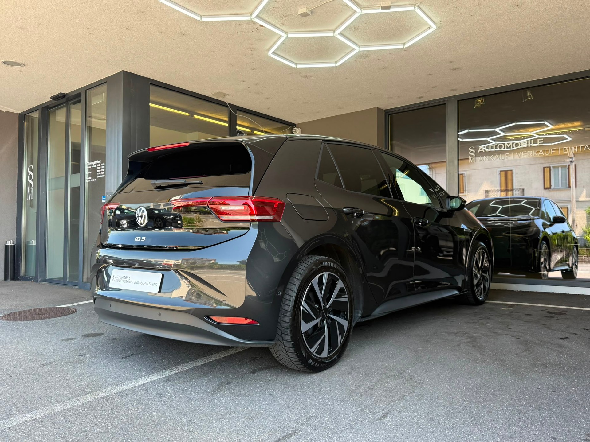 VW ID.3 Pro Performance *Massagesitze* *Pano Dach* *Werksgarantie* 58 kWh Life Plus Zoll-image-4