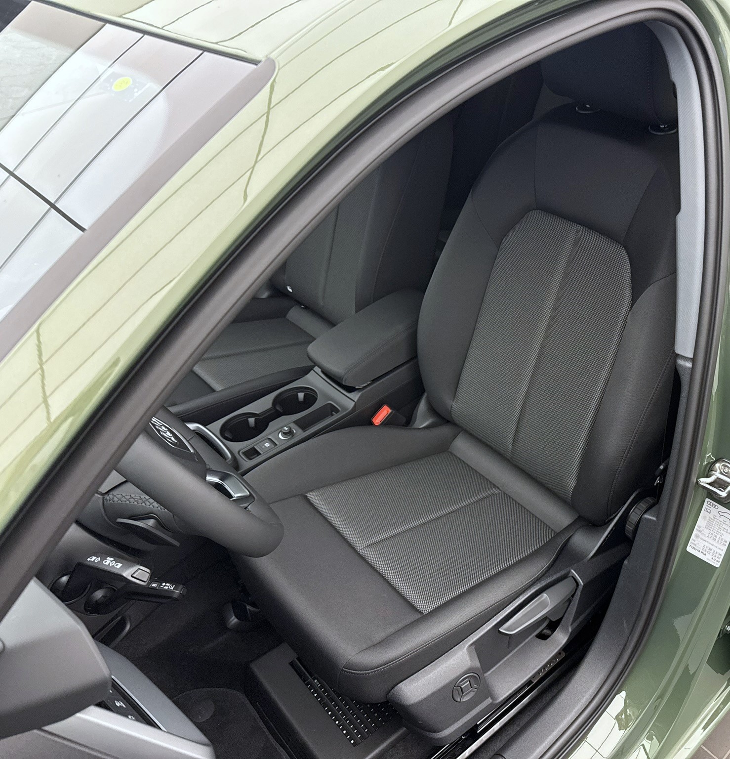 AUDI A3 Sportback TFSI 110 kW Attraction S tronic-image-4