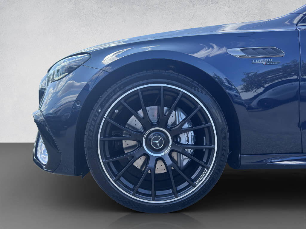 MERCEDES-BENZ E 53 Hybrid AMG 4Matic+ T-Modell-image-6