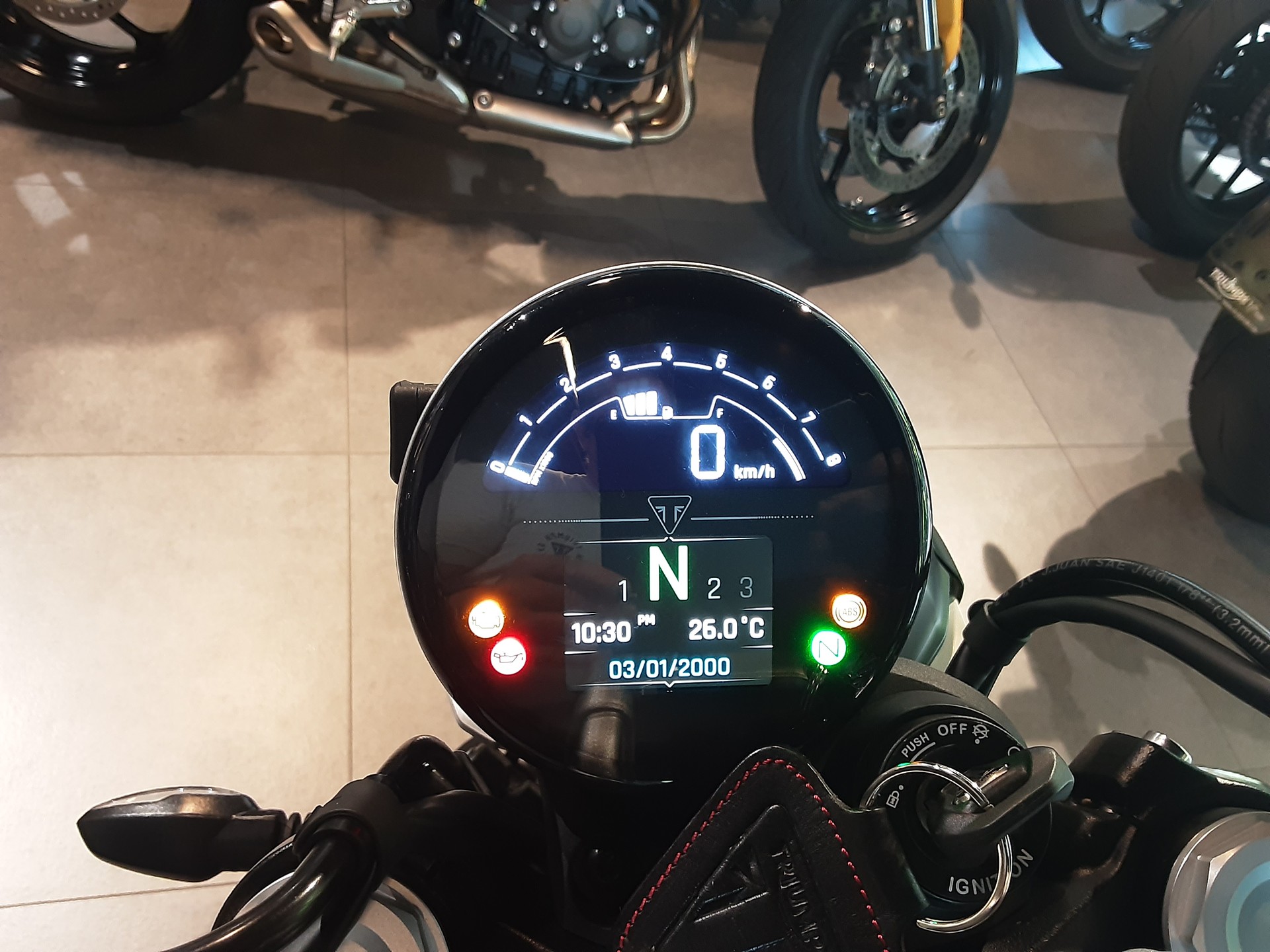 TRIUMPH Speed Twin 900-image-6