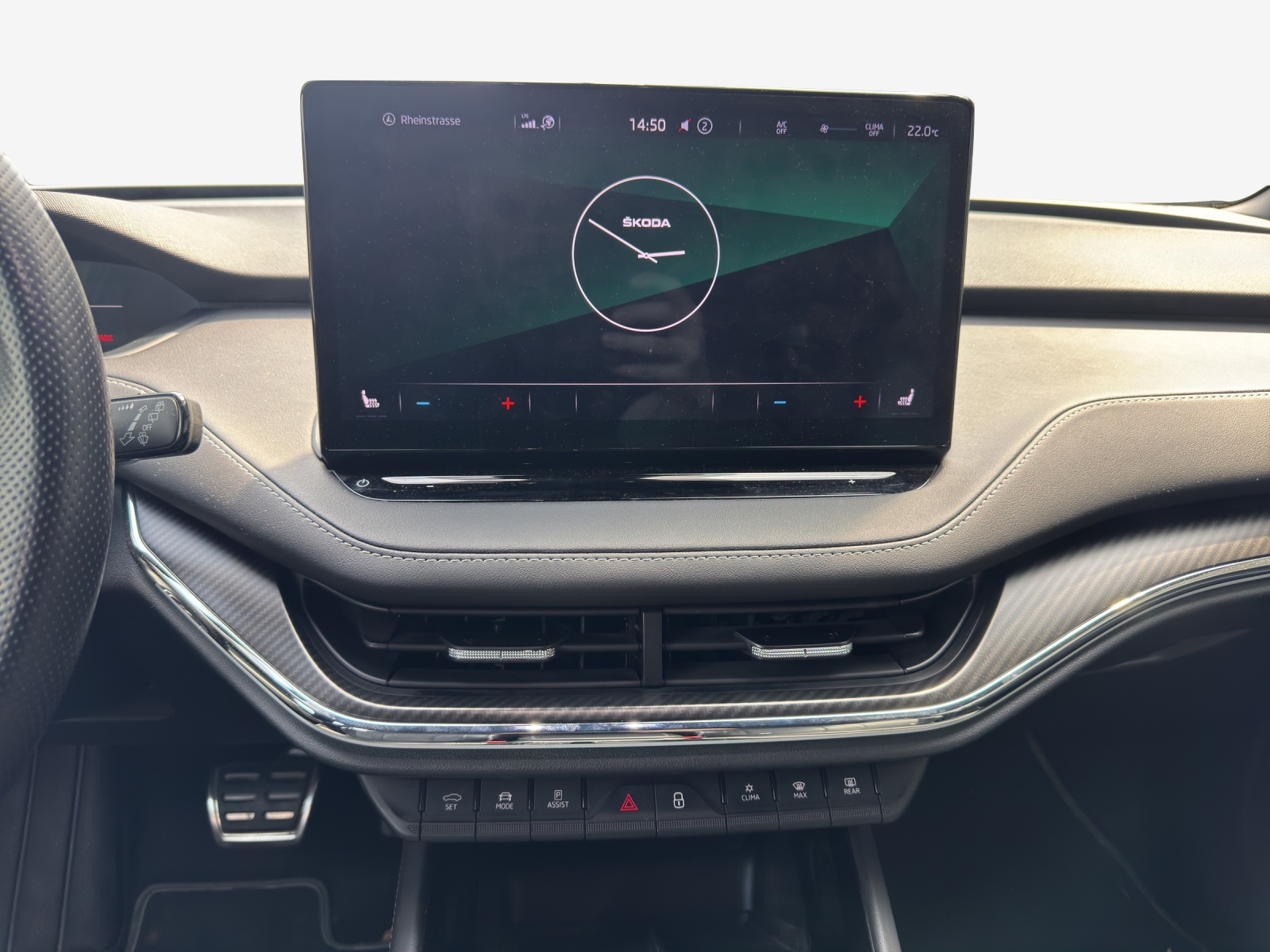 SKODA Enyaq iV 80x SportLine-image-10