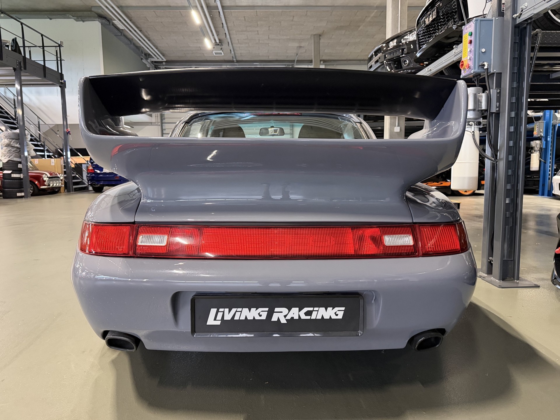PORSCHE 911 SC *1/1 993 Gt bodykit*-image-3