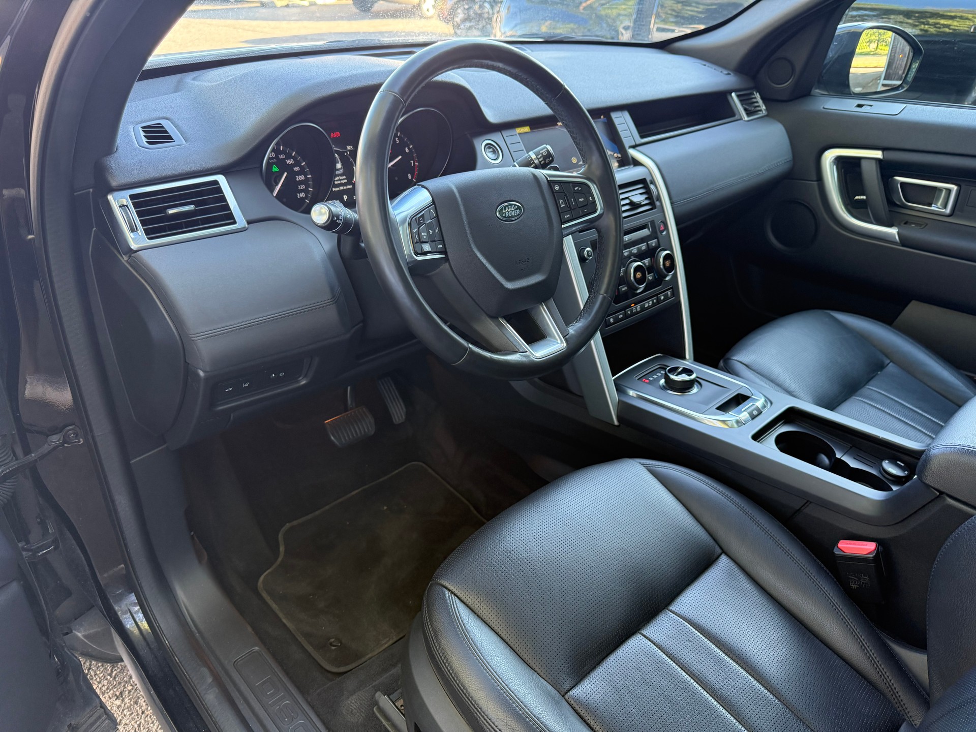 LAND ROVER Discovery Sport 2.0 Si4 7 PLACE HSE AT9-image-7