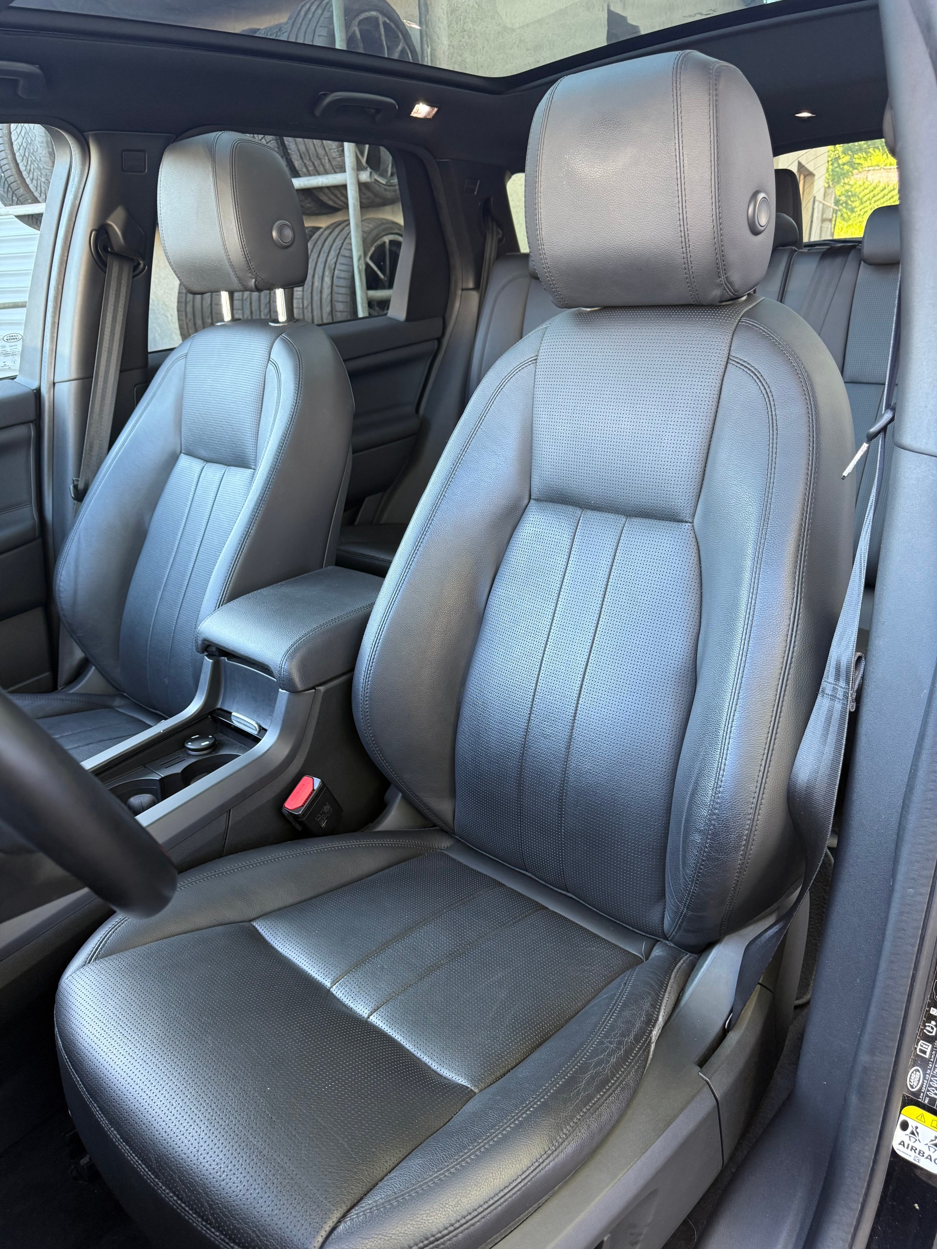 LAND ROVER Discovery Sport 2.0 Si4 7 PLACE HSE AT9-image-11