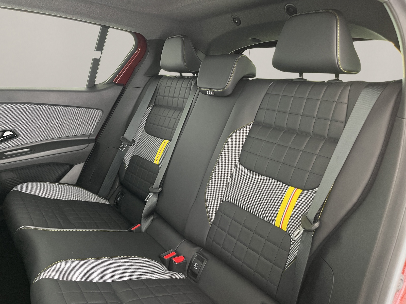 RENAULT R4 E-Tech Comfort Range plein sud iconic-image-15