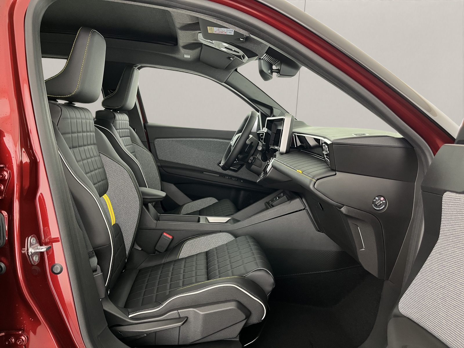 RENAULT R4 E-Tech Comfort Range plein sud iconic-image-16