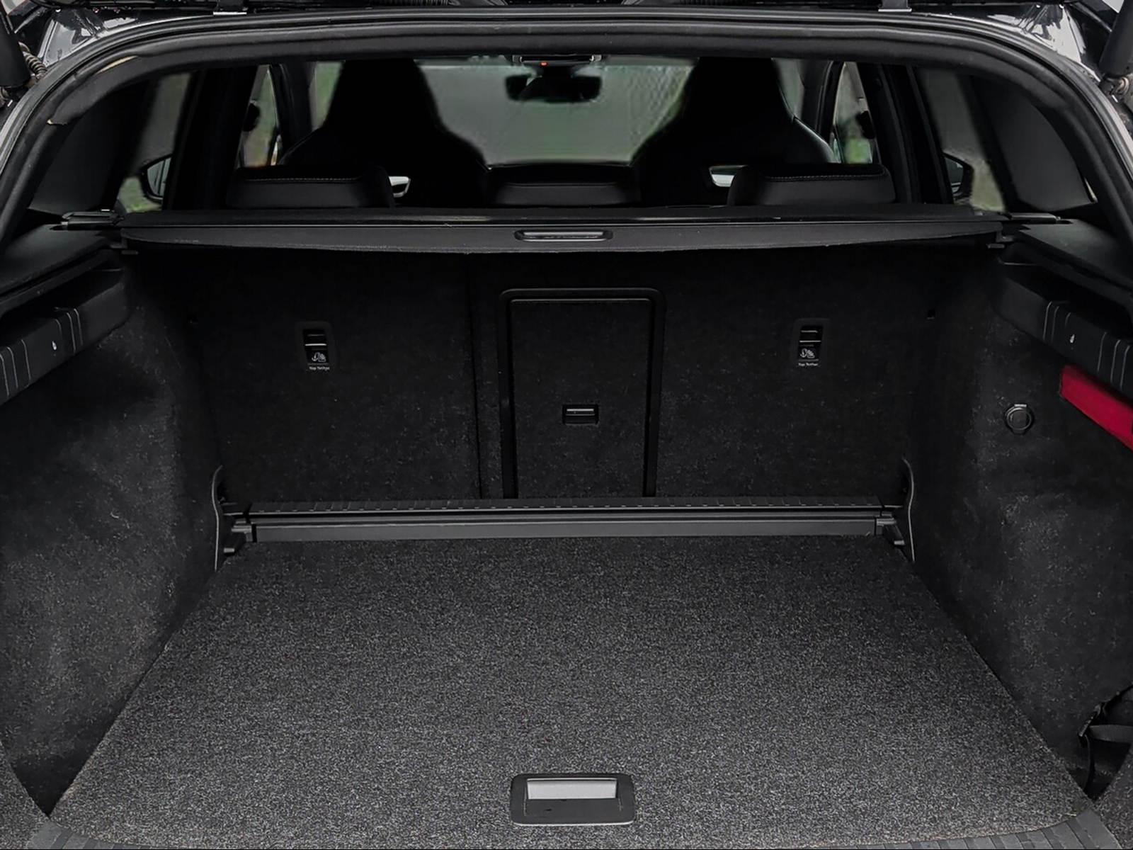 SKODA Enyaq iV 80x SportLine-image-9