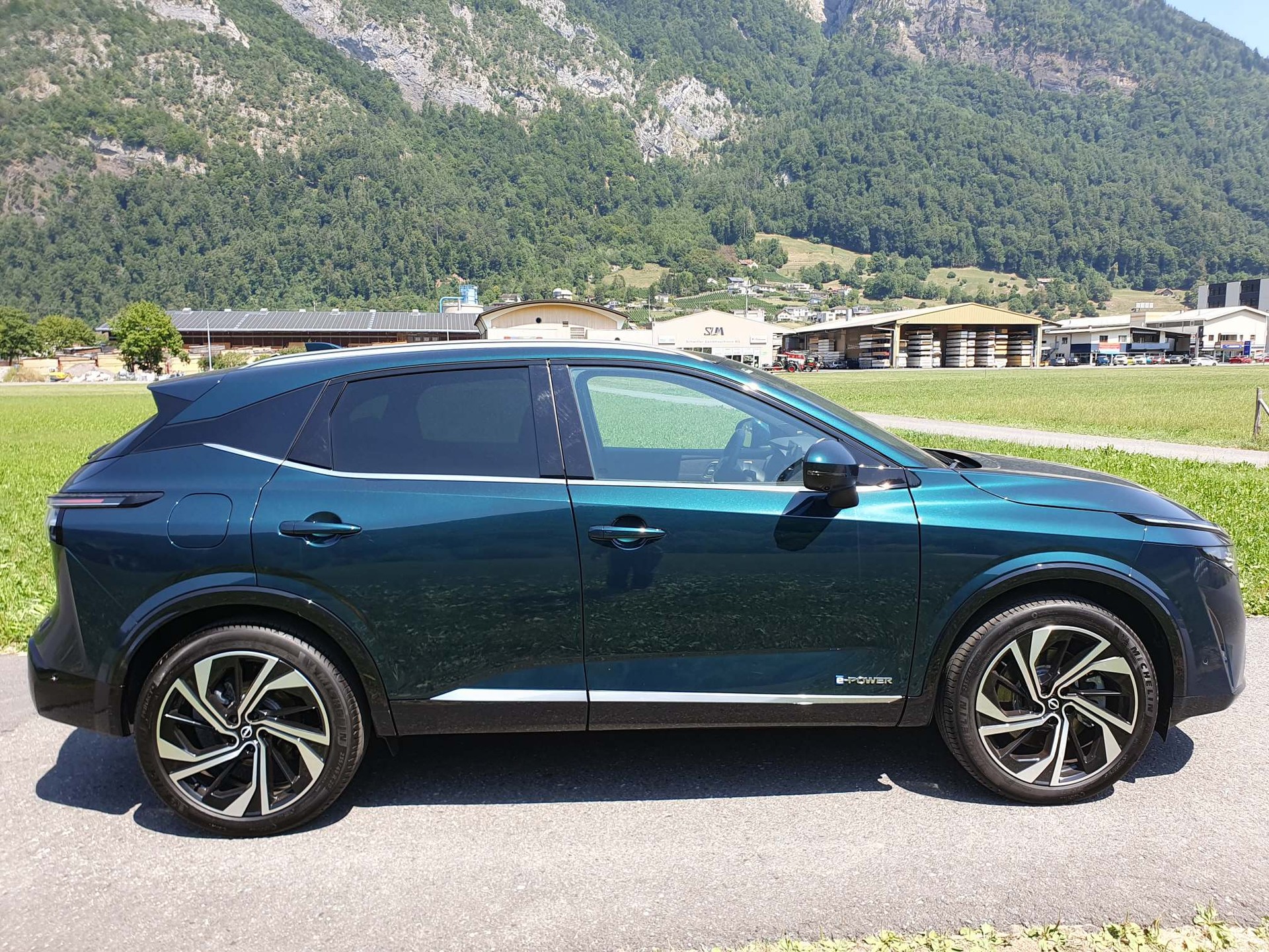 NISSAN Qashqai 1.5 VC-T Tekna+-image-7