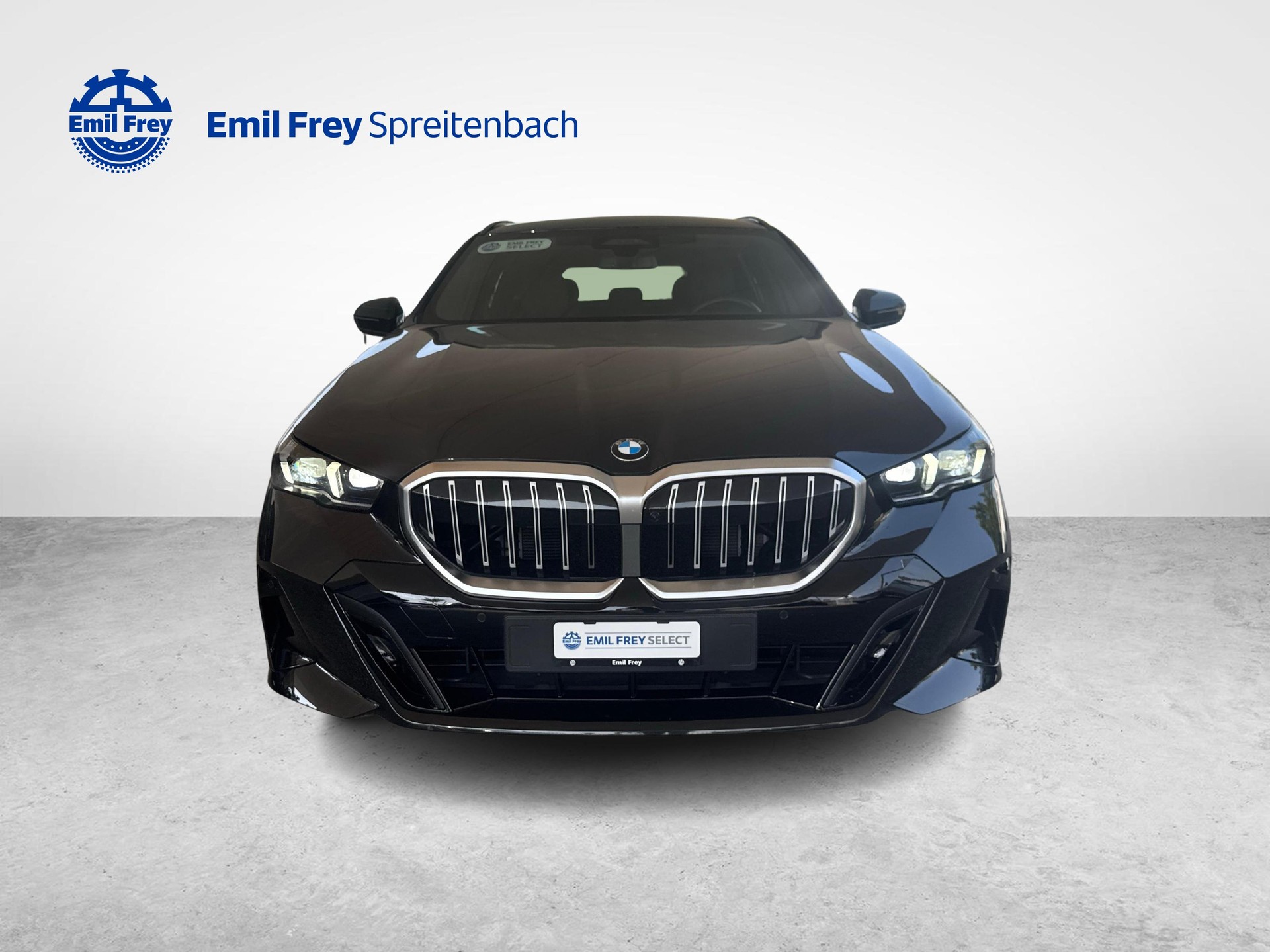 BMW 520d xDrive Touring-image-7