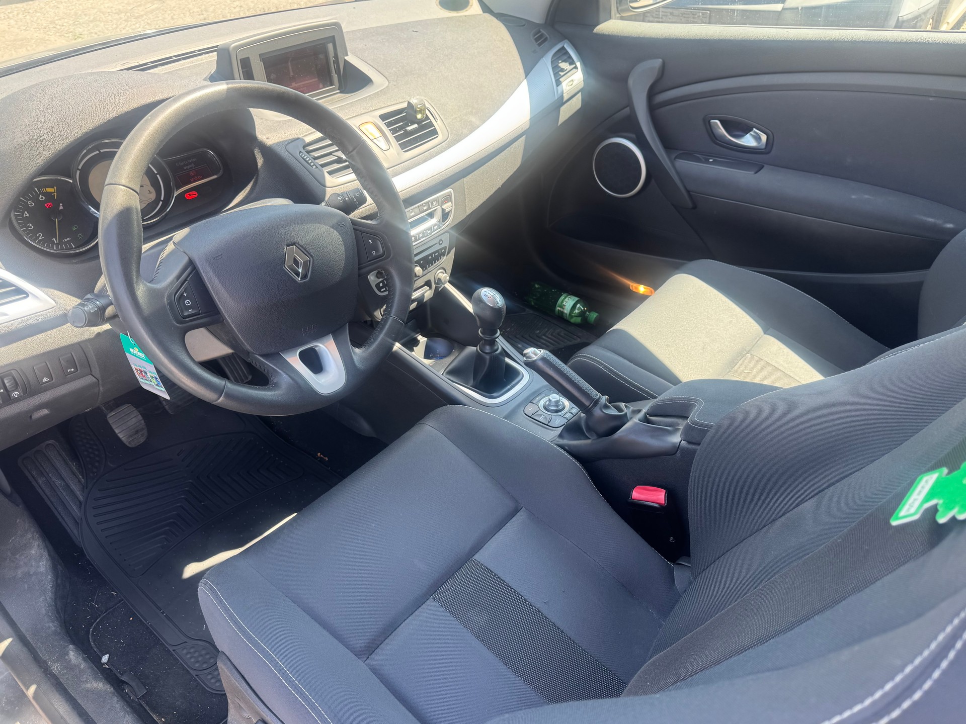 RENAULT Mégane Coupé 1.4 16V Turbo Dynamique-image-6