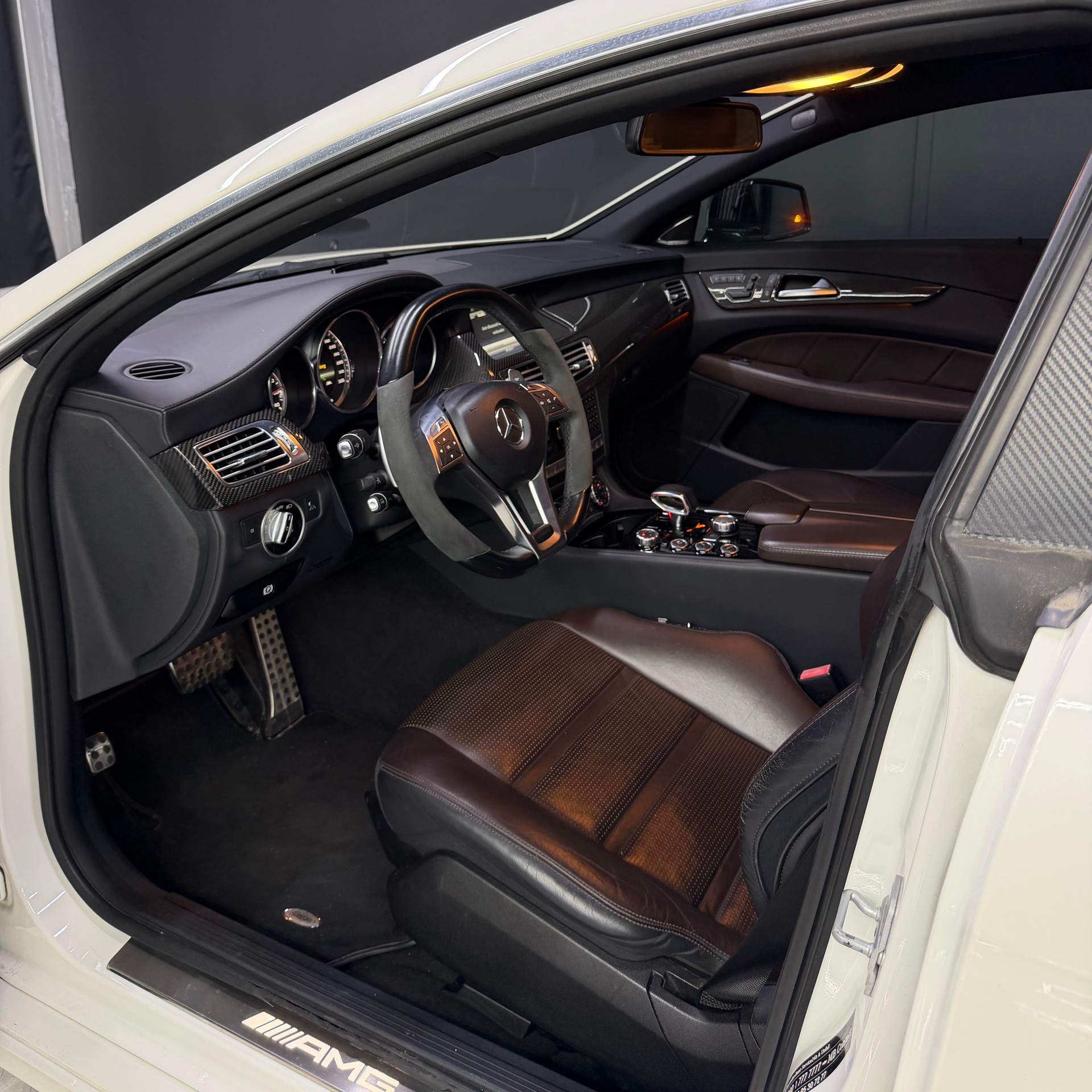 MERCEDES-BENZ CLS 63 AMG Speedshift MCT-image-7
