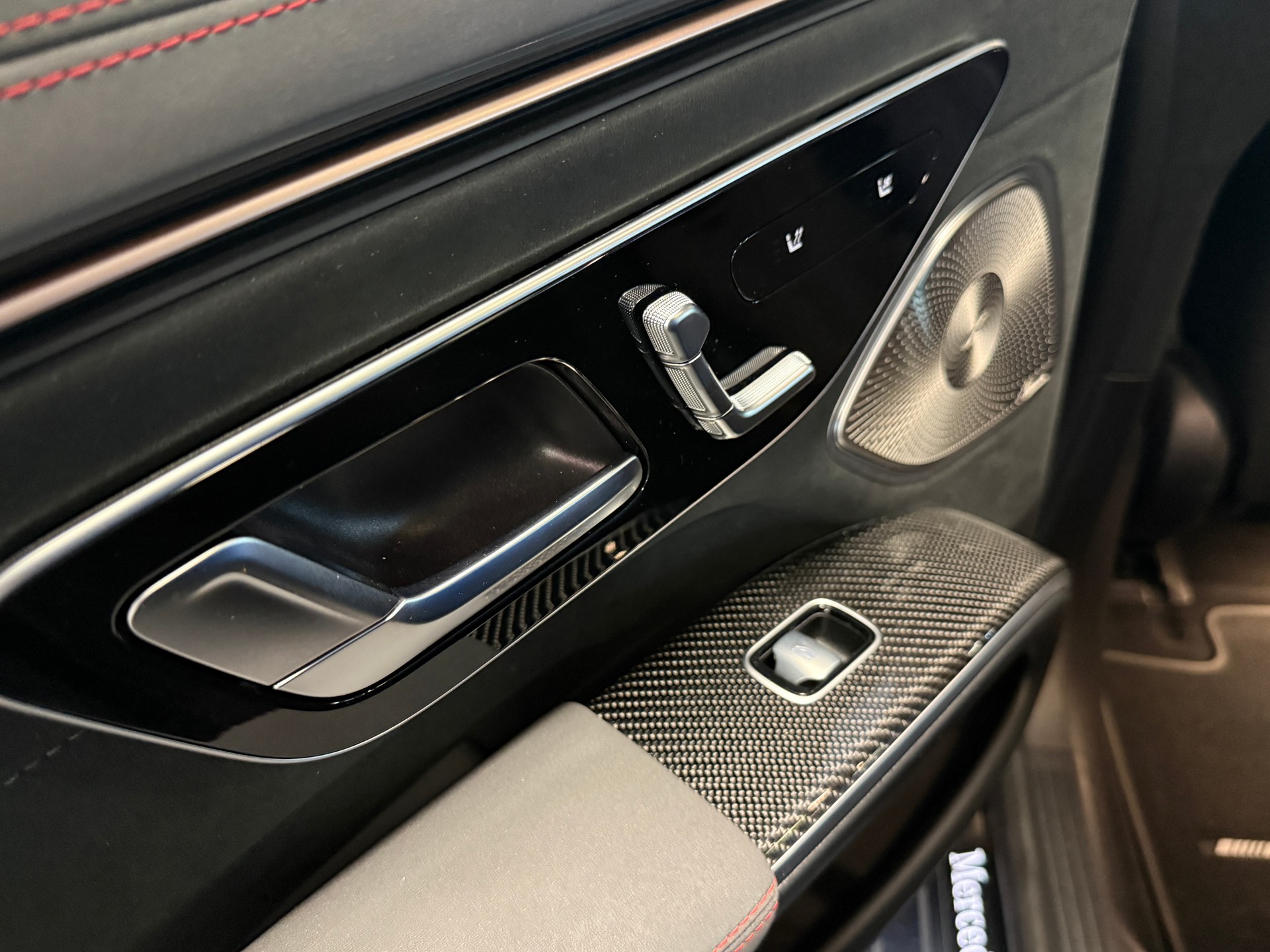 MERCEDES-BENZ EQS 580 AMG Line 4Matic-image-10