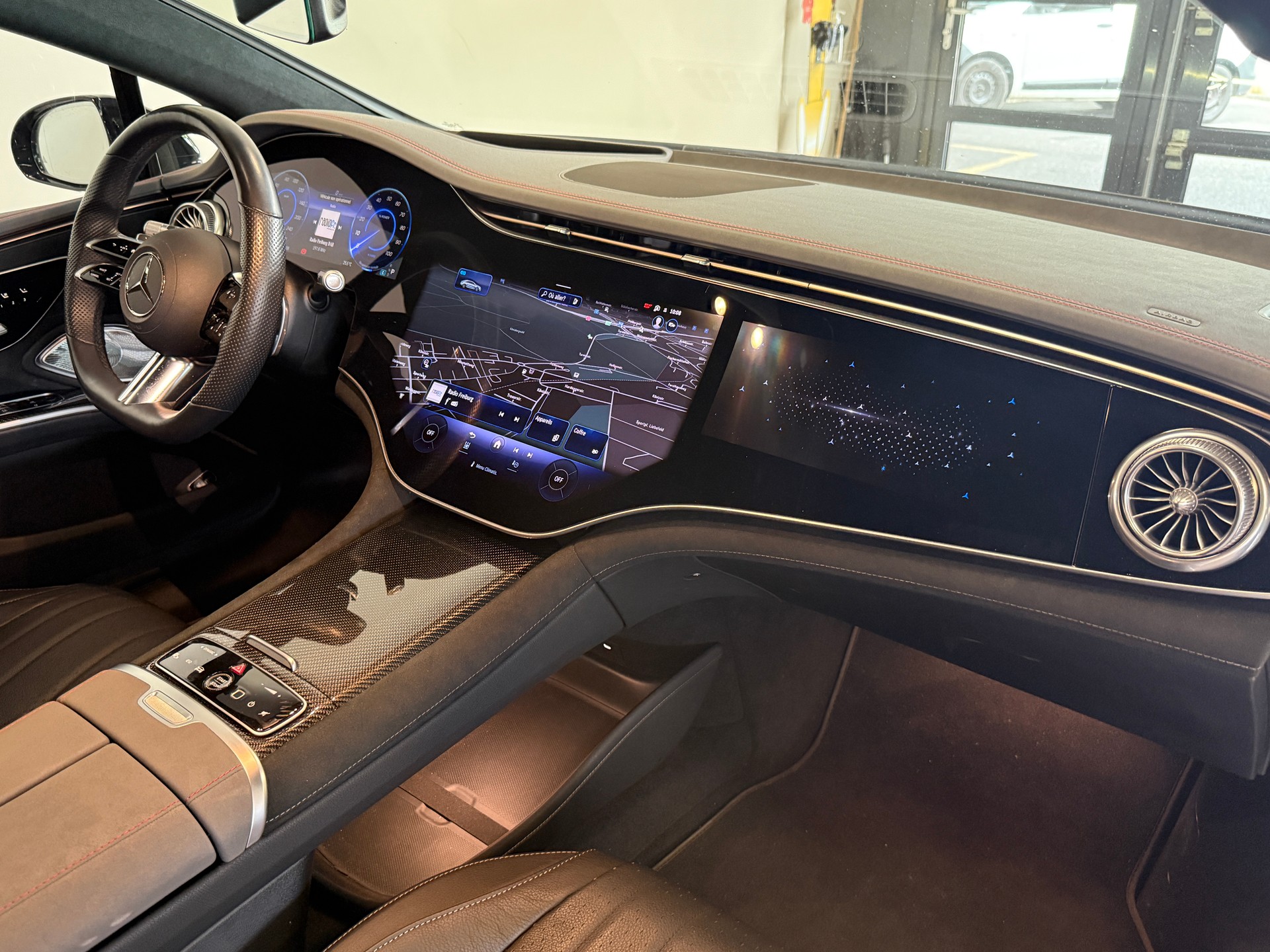 MERCEDES-BENZ EQS 580 AMG Line 4Matic-image-16
