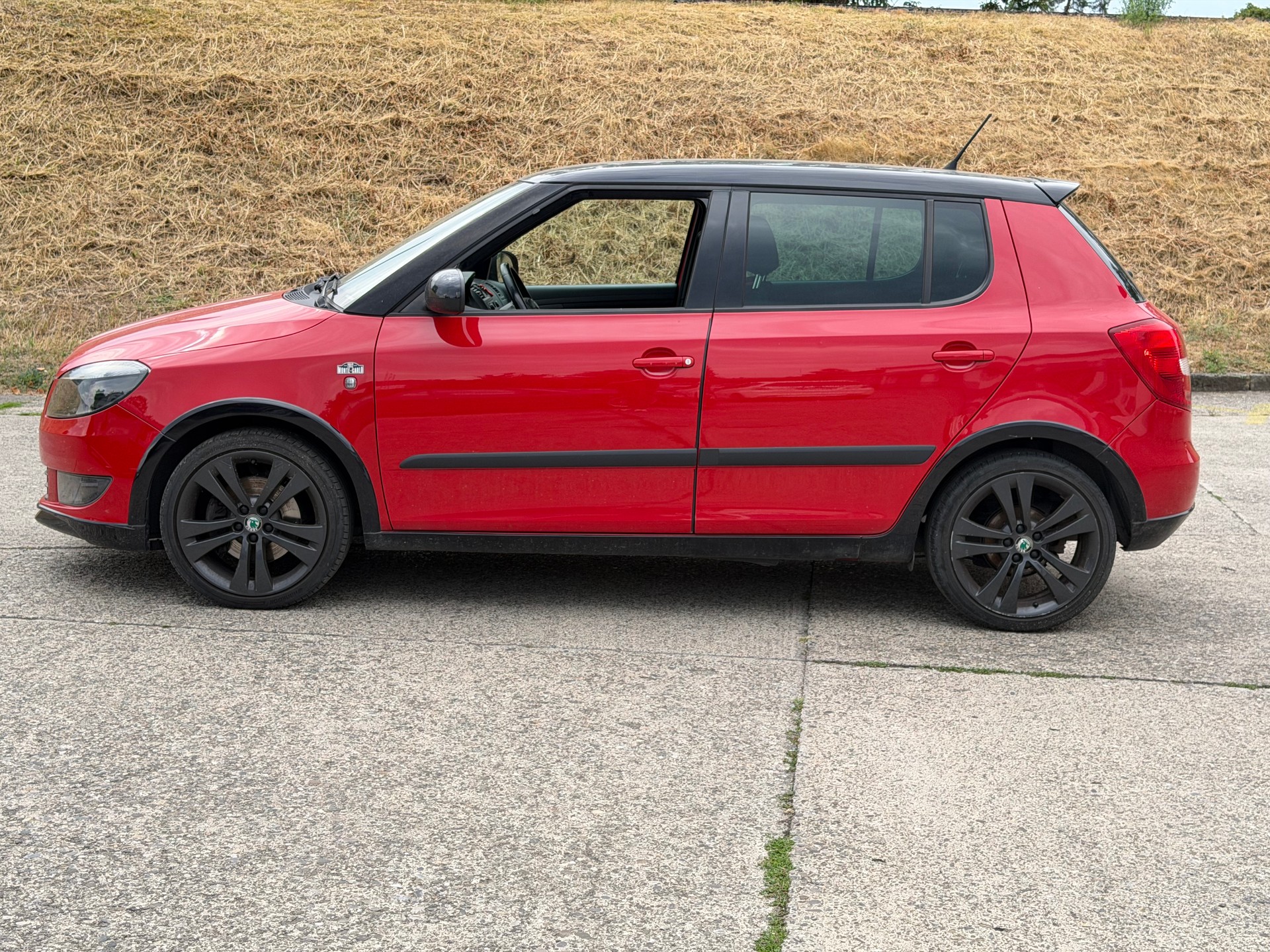 SKODA Fabia 1.6 TDI Monte Carlo-image-5