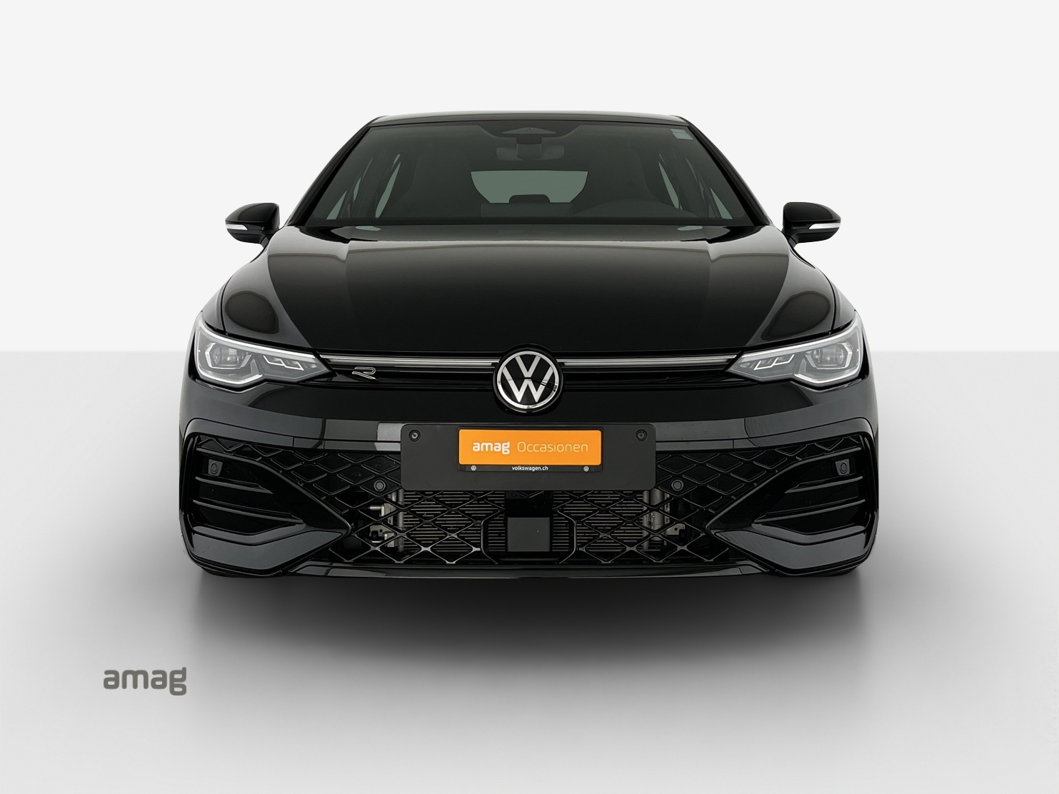 VW Golf 1.5 e TSI mHEV R-Line DSG-image-6
