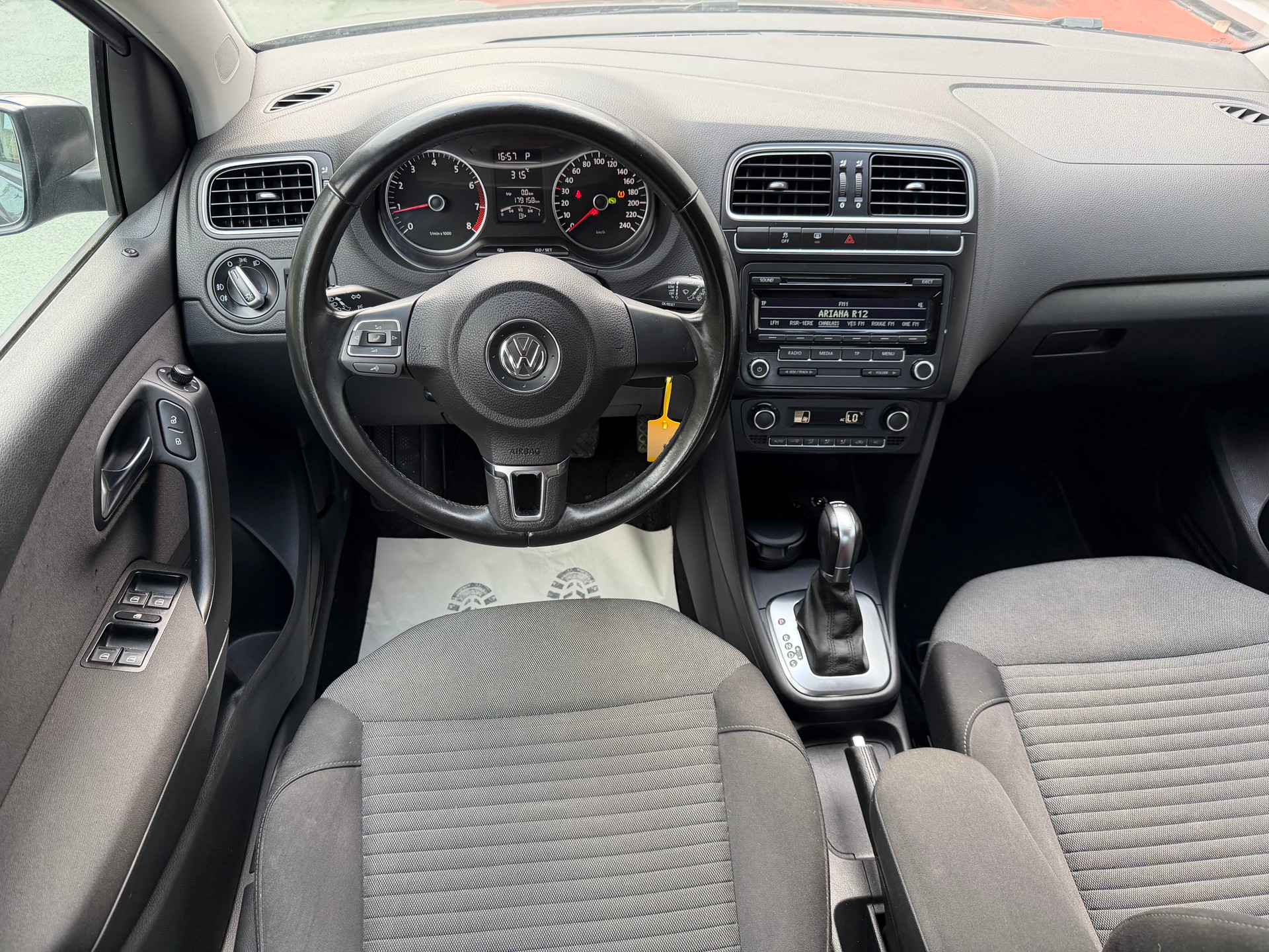 VW Polo 1.2 TSI Team DSG-image-6