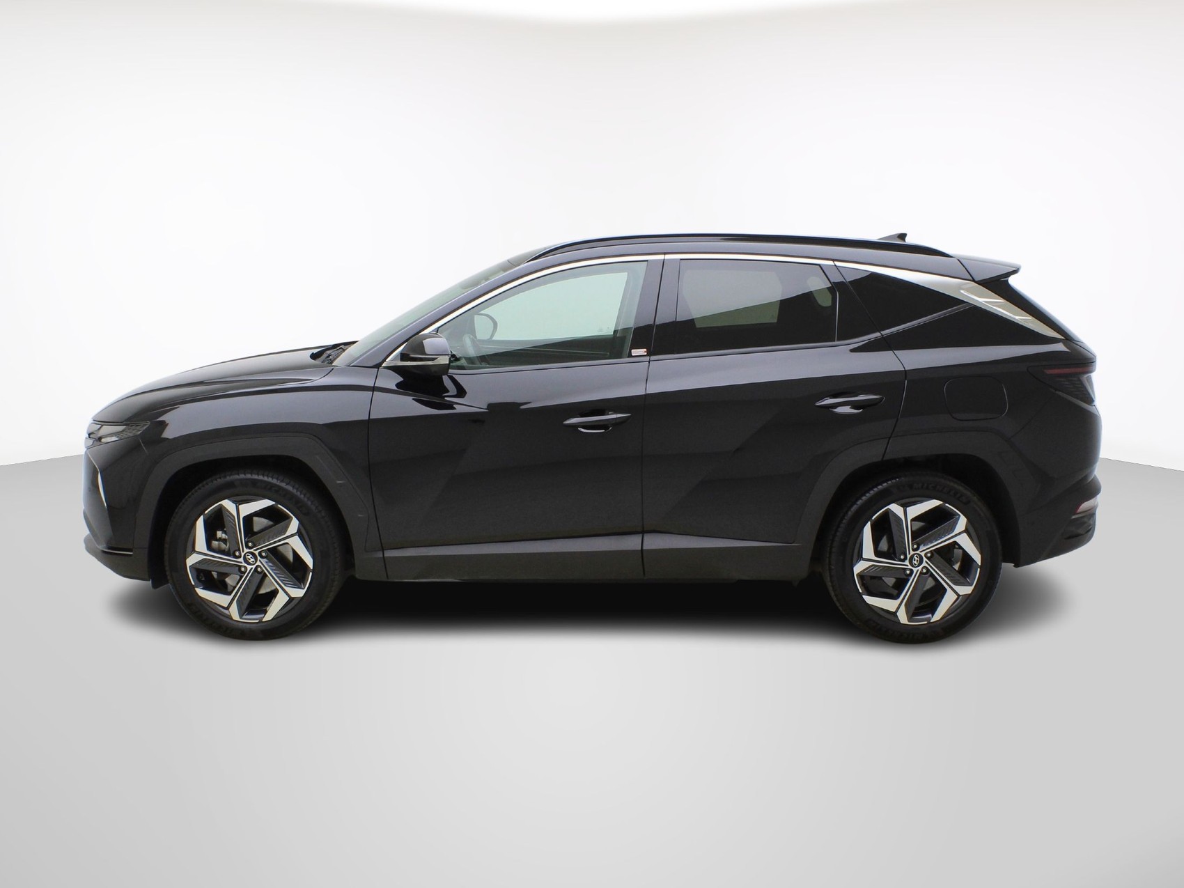 HYUNDAI Tucson 1.6 T-GDi PHEV Vertex 4WD-image-2