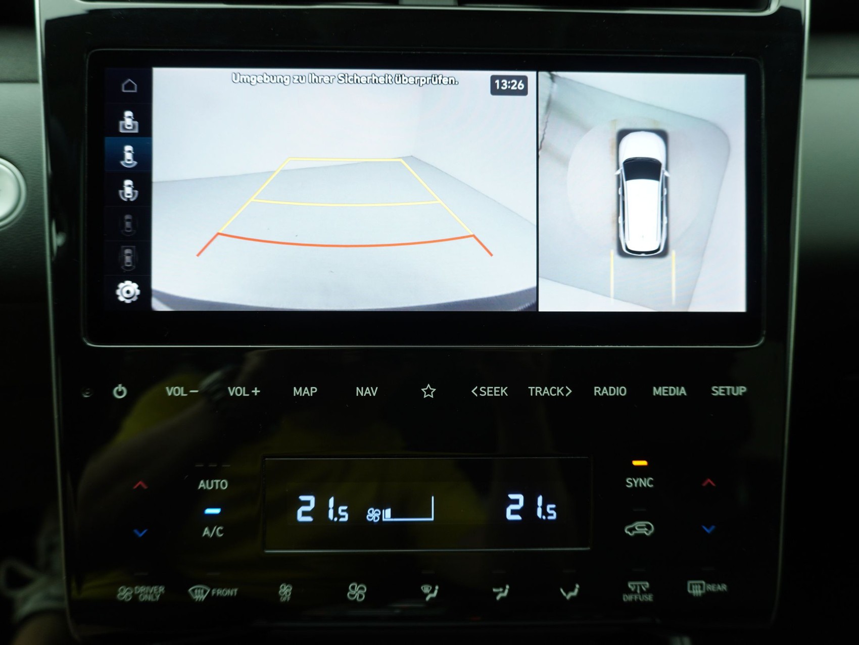 HYUNDAI Tucson 1.6 T-GDi PHEV Vertex 4WD-image-17
