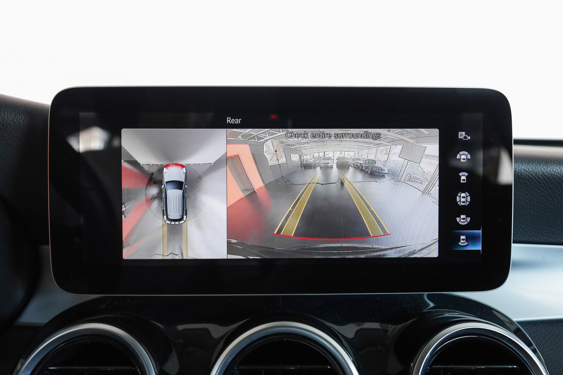 MERCEDES-BENZ GLC 200 4Matic 9G-Tronic-image-15