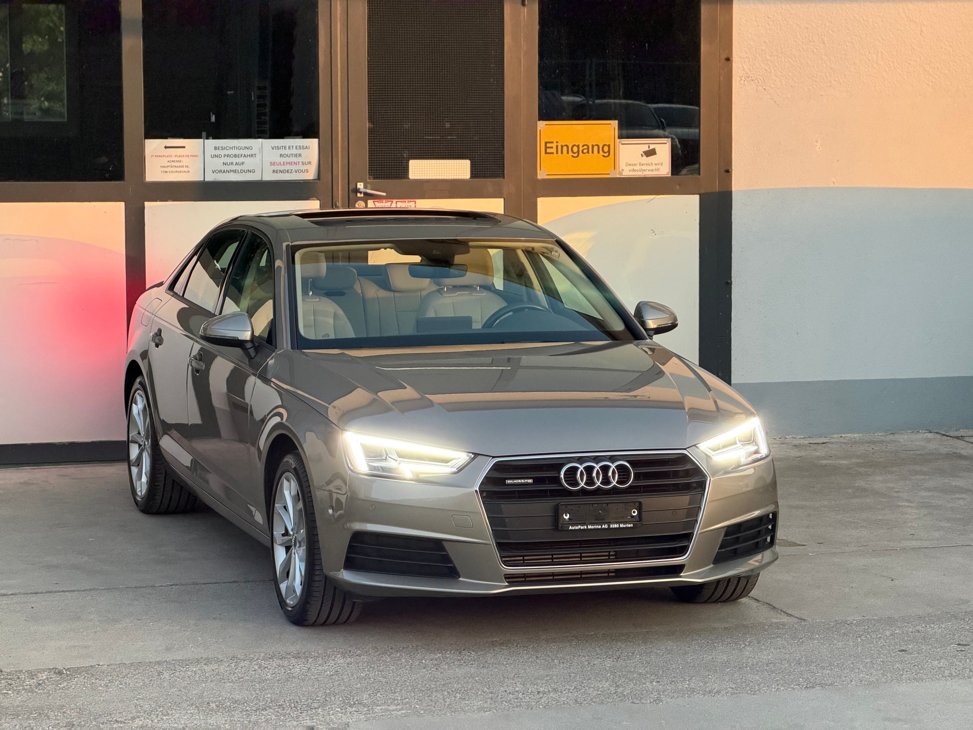 AUDI A4 Limousine 2.0 TFSI quattro S-tronic-image-3
