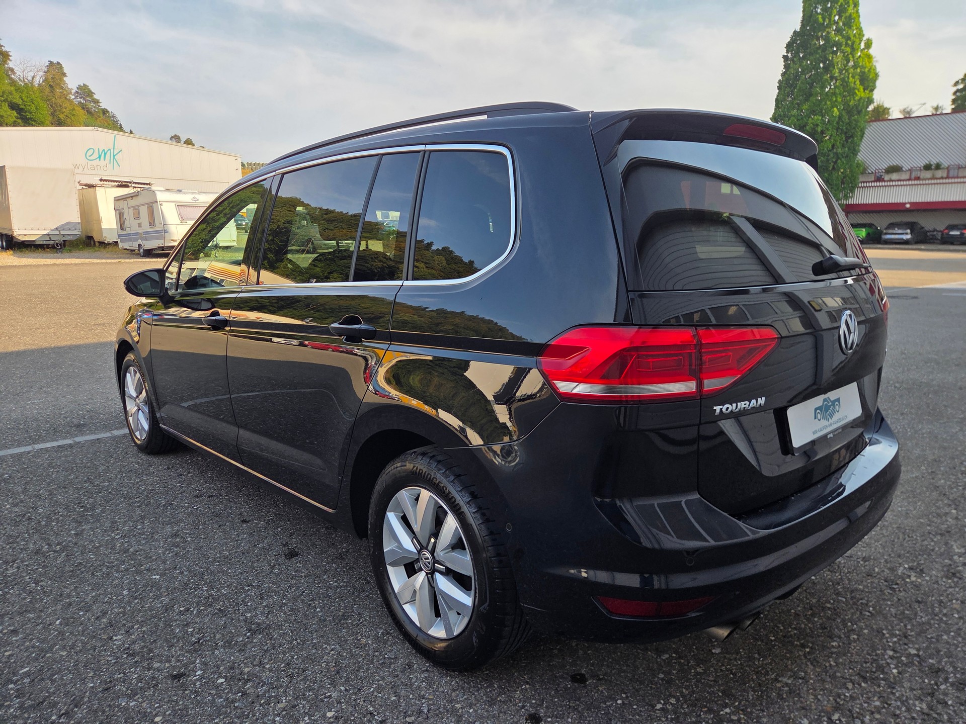 VW Touran 1.4 TSI / 7-Plätzer / Trendline DSG-image-4